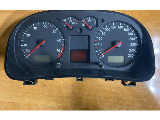 Спидометр (приборный щиток) 1J0920825A, 0710520018   Volkswagen Bora 1999