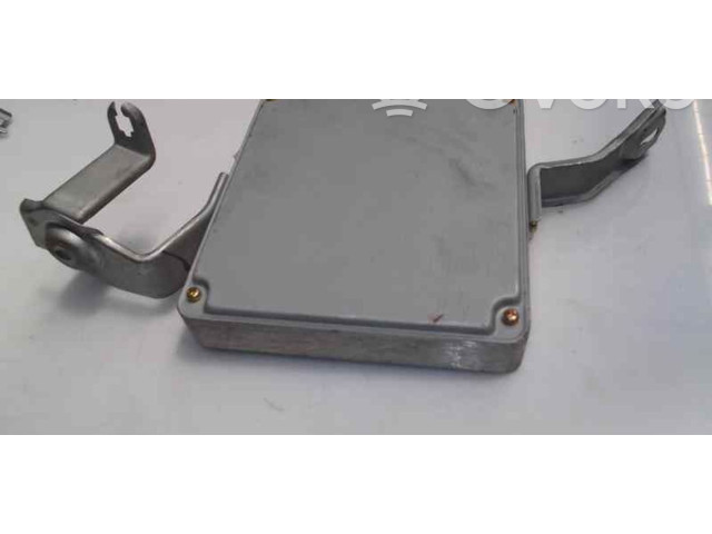 Řídící jednotka 8966105420, 1758005033W   Toyota Avensis T220 2002