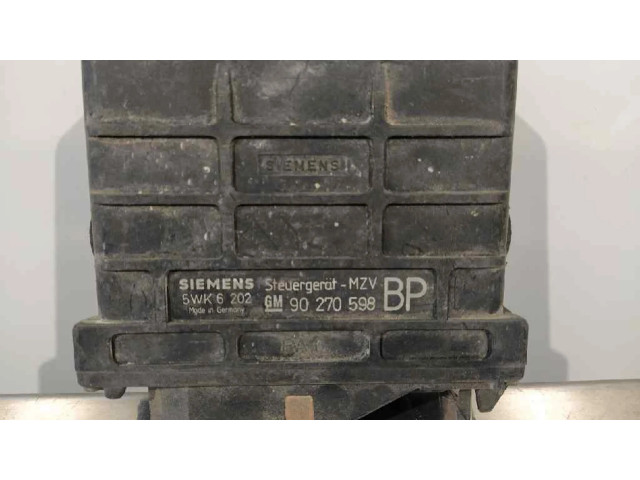 Řídící jednotka 90270598   Opel Kadett E 1986