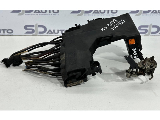   Pojistková skříňka 9666817380, G030022661F01   Peugeot 508 2014