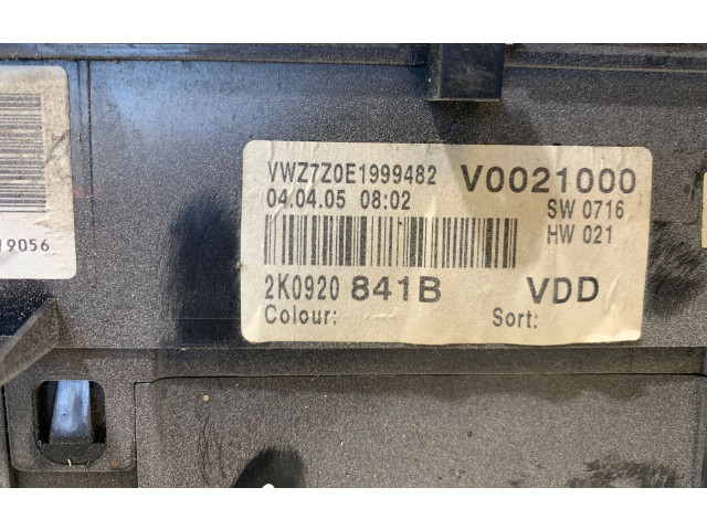 Панель приборов 2k0920841b   Volkswagen Caddy       