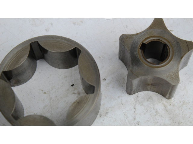 Čerpadlo oleje 75340577561429, 75340577561429   BMW X5 E70   