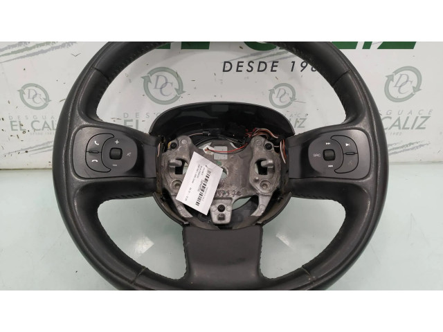 Руль Fiat 500L  2013- года 07355897240      