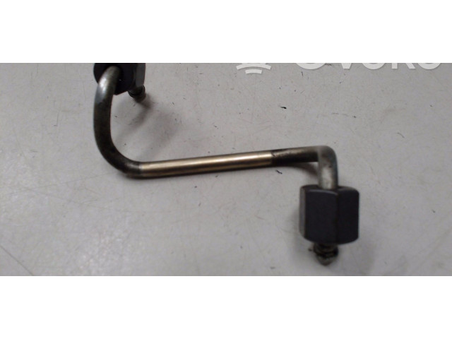 Vstřikovací lišta 13537804236, 13537804236   BMW 5 E39     