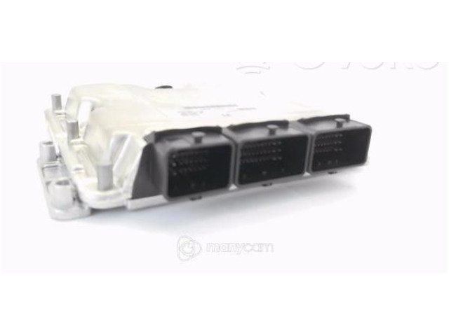 Блок управления двигателя MR577252   Mitsubishi Space Runner