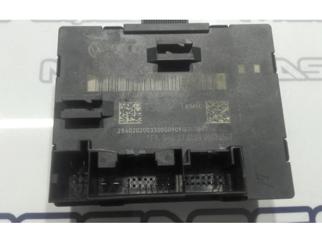 Блок управления дверью 4F0959795M   Audi Q5 SQ5
