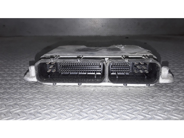 Блок управления двигателя 038906019FA   Ford Galaxy