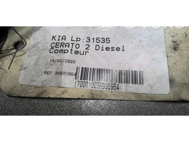 Přístrojová deska  KIA Cerato 2005 940032F340  
