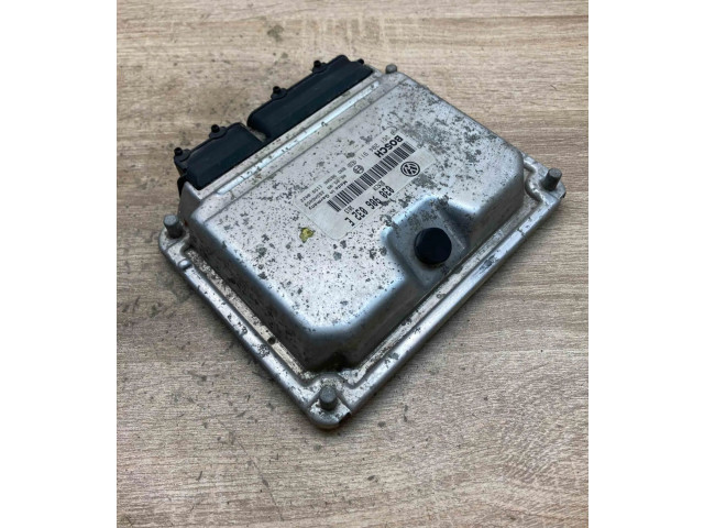 Блок управления двигателем ECU 030906032E, 0261204911   Volkswagen Lupo