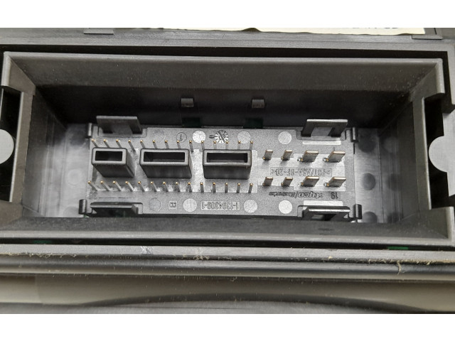 Панель приборов 3C0920871E   Volkswagen PASSAT B6       