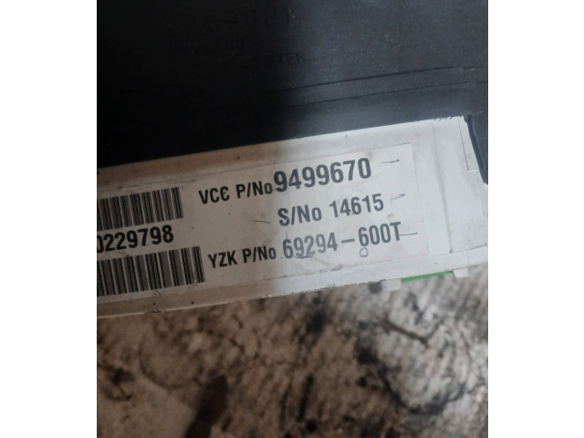 Přístrojová deska  Volvo XC70 2002 9499670, 69294600T  