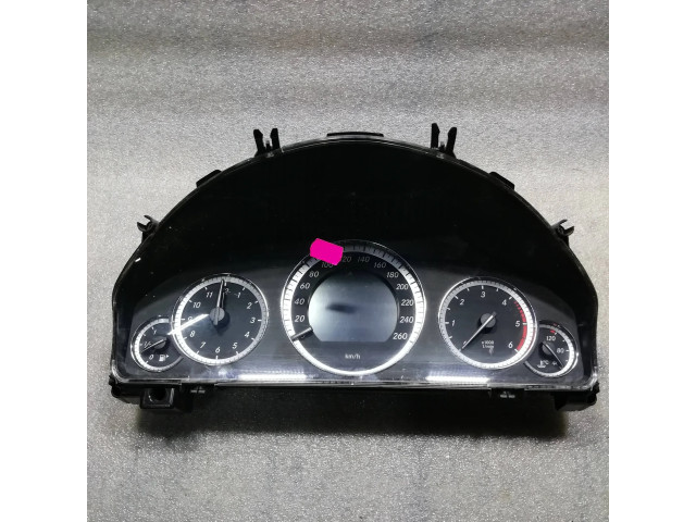 Přístrojová deska  Mercedes-Benz E W212 2012 A2129000508, 1308  