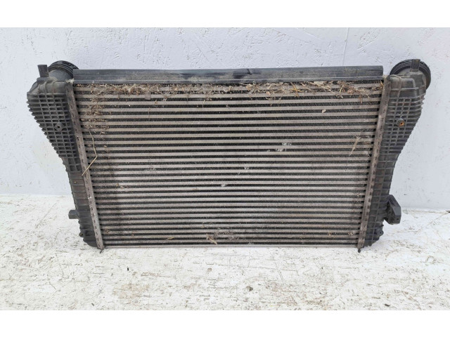 Интеркулер  1K0145803A   Volkswagen Eos 