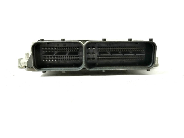 Řídící jednotka 0281019573, 391252A221   Hyundai i40 2013