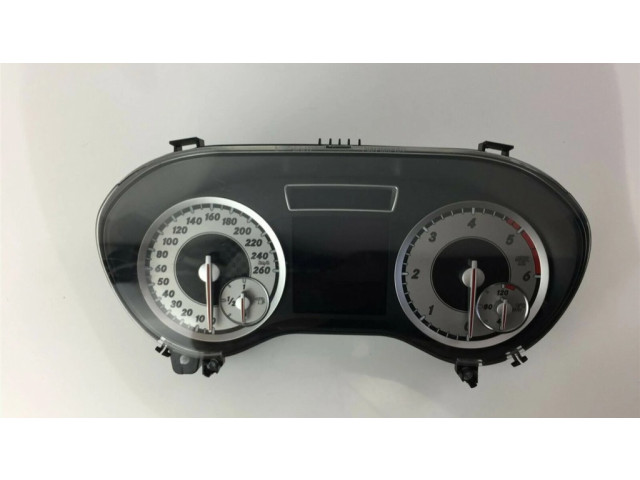 Přístrojová deska  Mercedes-Benz A W176 2016 A1769000101, Z1944  