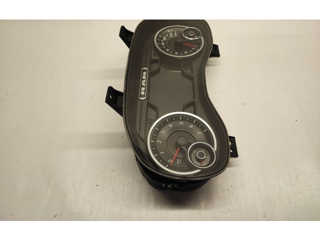 Панель приборов 68453471AD, P68453471AD   Dodge RAM 1500 DS       