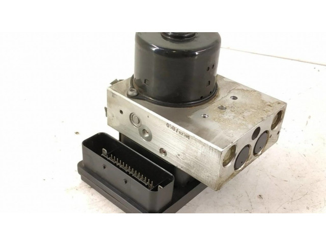 Jednotka ABS 2095452532, A2095452532   Mercedes-Benz CLK A209 C209 2004