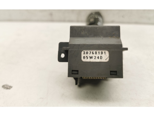 Zpětné zrcátko  Volvo V70 2006  30768101  