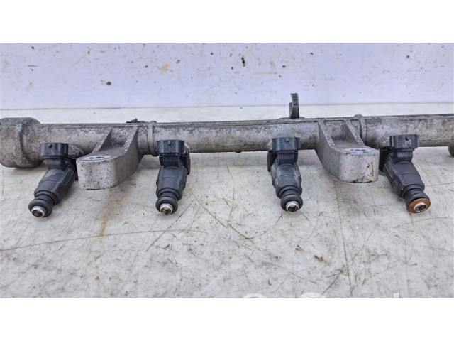 Vstřikovací lišta 35310-22600   Hyundai Getz  pro benzínový motor 1.3  