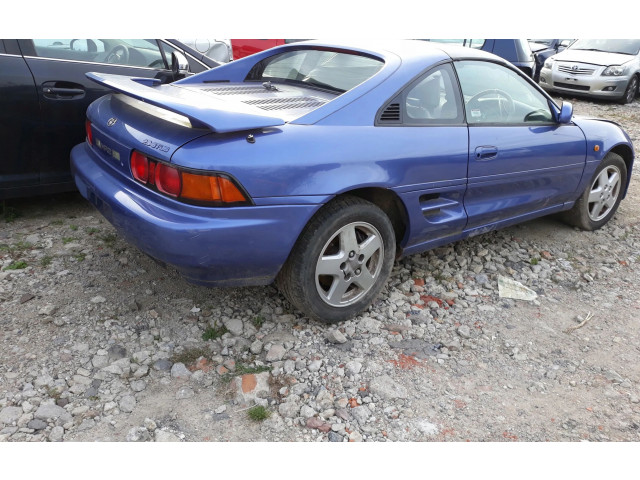 Блок предохранителей     Toyota MR2 (W30) III    