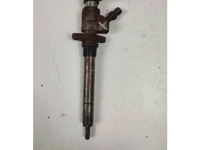 Vstřikovač 9657144580, HE0240547   Volvo S40    D4204T 