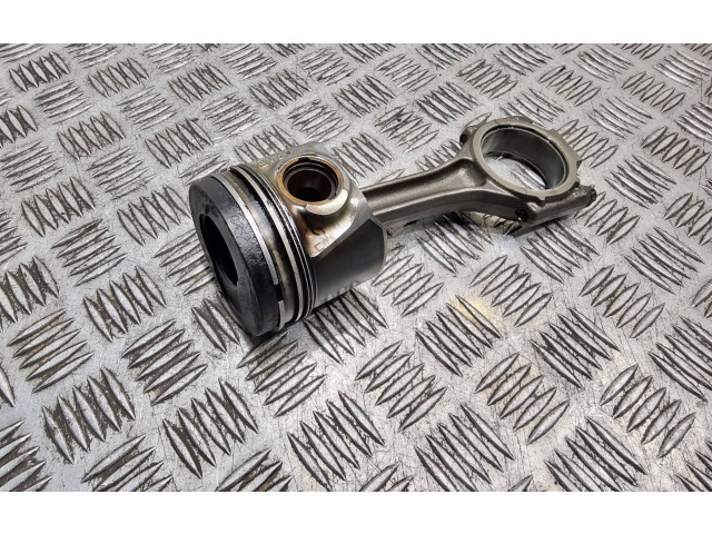 Píst 038J, 81L91M041   Volkswagen Touareg I     