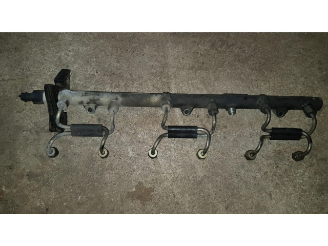 Vstřikovací lišta 0445216002, 0281002405   BMW 5 E39  pro naftový motor 3.0  