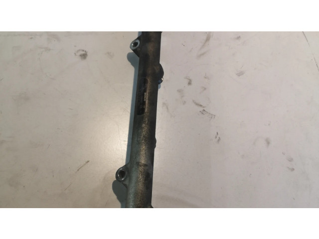 Vstřikovací lišta 0445216002, 0281002475   BMW 5 E39  pro naftový motor 2.5 25 6D1 