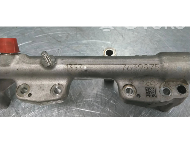 Vstřikovací lišta 7639975, 13537639975   BMW 2 F22 F23    B38A15A 