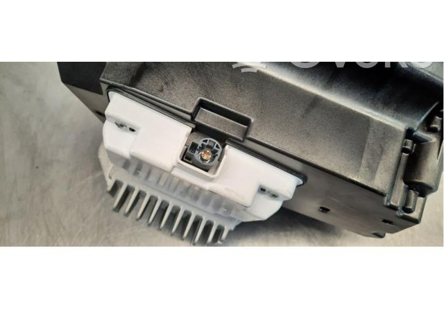 Дисплей    62309384375   BMW X6 F16