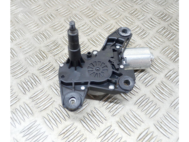 Моторчик заднего дворника 0390205007, A4538205800    Smart ForFour II W453