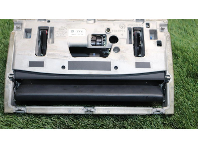 Дисплей    8V0857273M   Audi A3 S3 A3 Sportback 8P