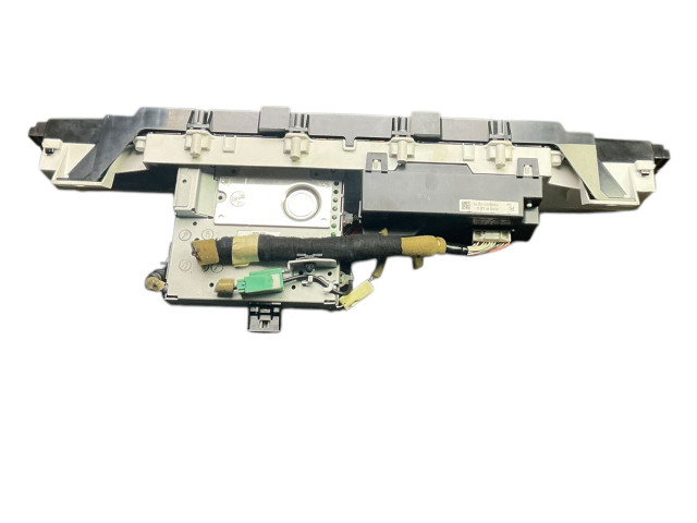 Дисплей    EH70611J0D, 4685000075   Mazda CX-7