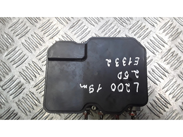 Блок АБС 11604040022   Mitsubishi  L200  2015- года