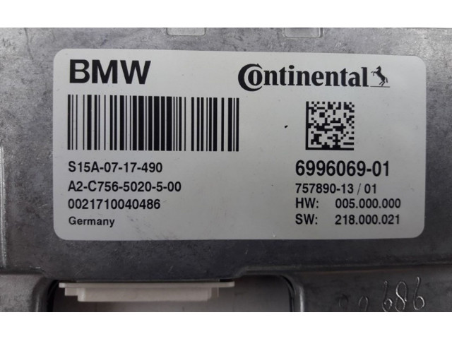 Подушка безопасности водителя    BMW M5 F90