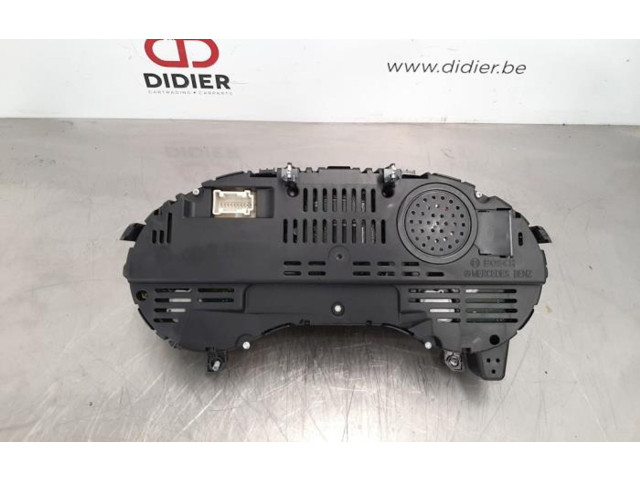 Přístrojová deska  Mercedes-Benz A W176 2013 A1769008901  