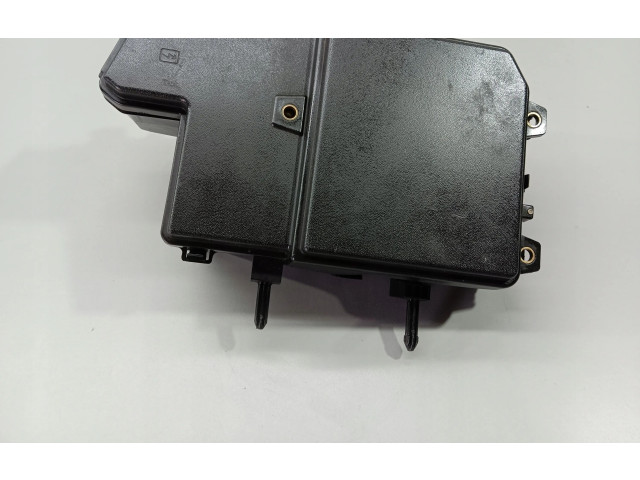   Pojistková skříňka 252361855R   Renault Megane  1995