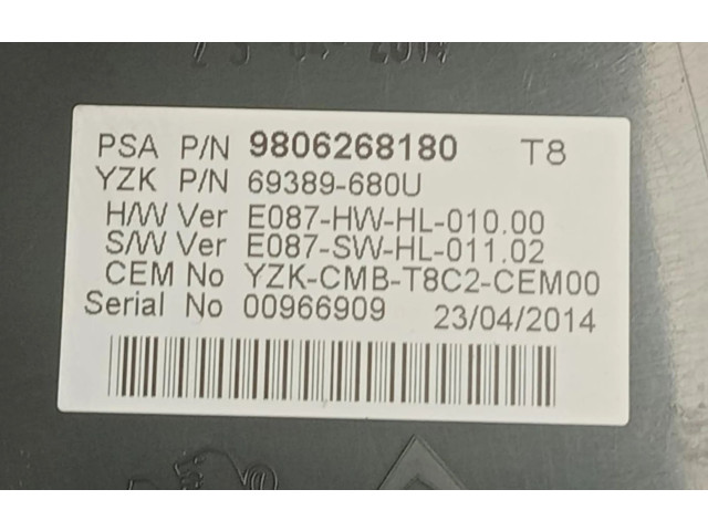 Přístrojová deska  Peugeot 508 RXH 2014 9806268180  