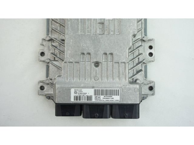 Řídící jednotka 9675450680, 9666571380   Peugeot 308 2014
