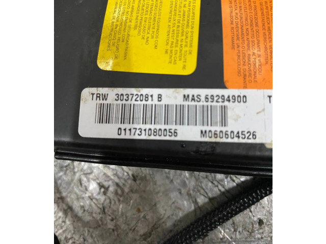 Volant Maserati Quattroporte 2005 TRWABS30323934A, 2775096001  