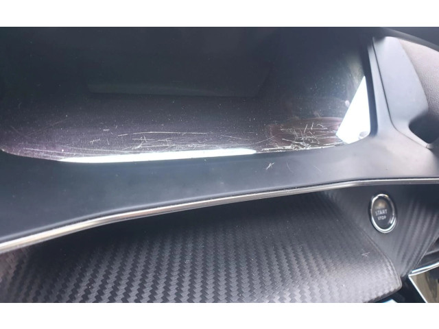 Přístrojová deska  Peugeot 2008 II 2021 183.531KMS  