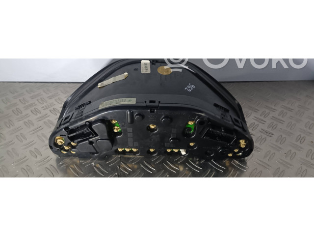 Панель приборов 2085402511, 110008901006   Mercedes-Benz CLK A208 C208       