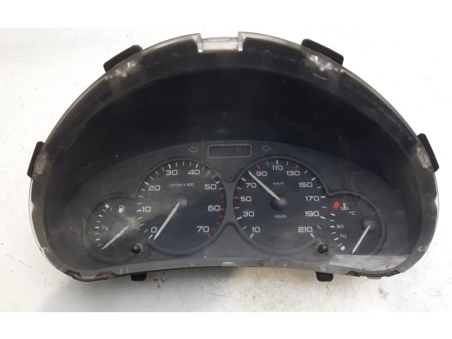 Přístrojová deska  Citroen Berlingo  9662745180  