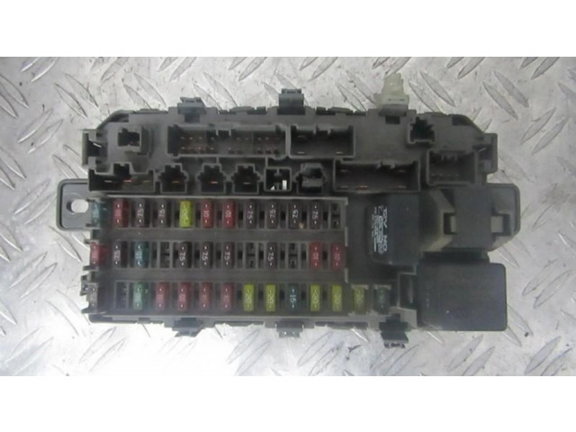   Pojistková skříňka 38600s04g1, 38600-s04-g1   Honda CR-V 2000