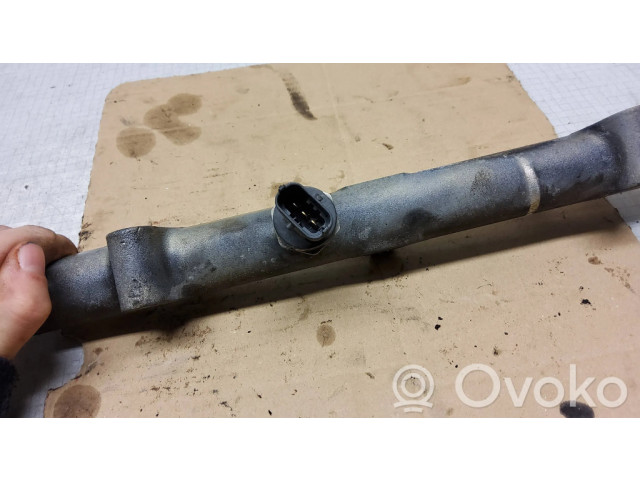 Топливная рампа 0445214041   Chrysler Voyager 2.8 