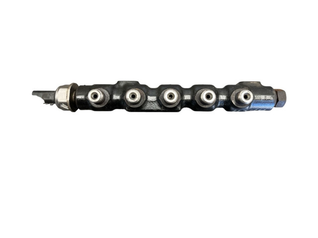Vstřikovací lišta 9654592680   Volvo S40     