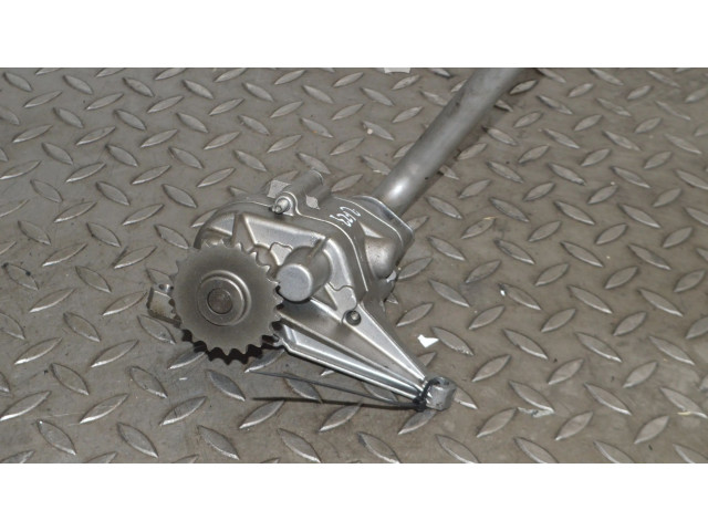 Масляный насос  OM 646.980 A6111810201  Mercedes-Benz Vito Viano W639 
