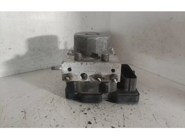 Jednotka ABS 476605492RA   Renault Sandero I 2015