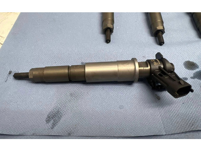 Vstřikovací lišta 804554, H82409395   Nissan X-Trail T31     