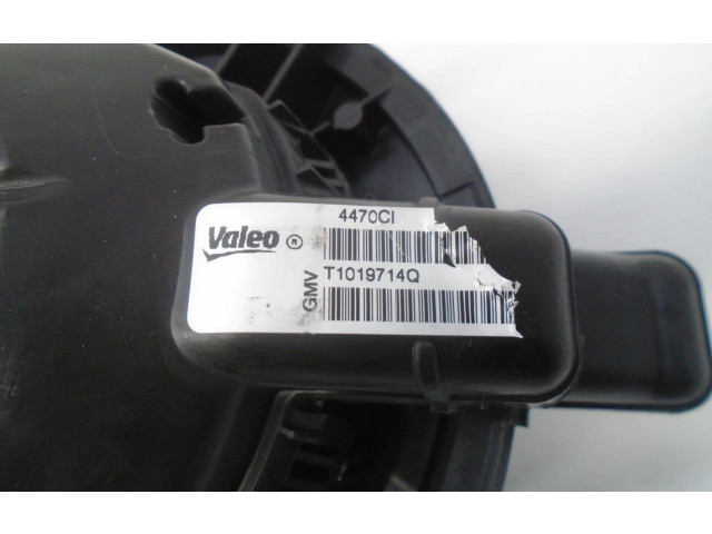 Вентилятор печки    13369749, 13369749   Opel Meriva B